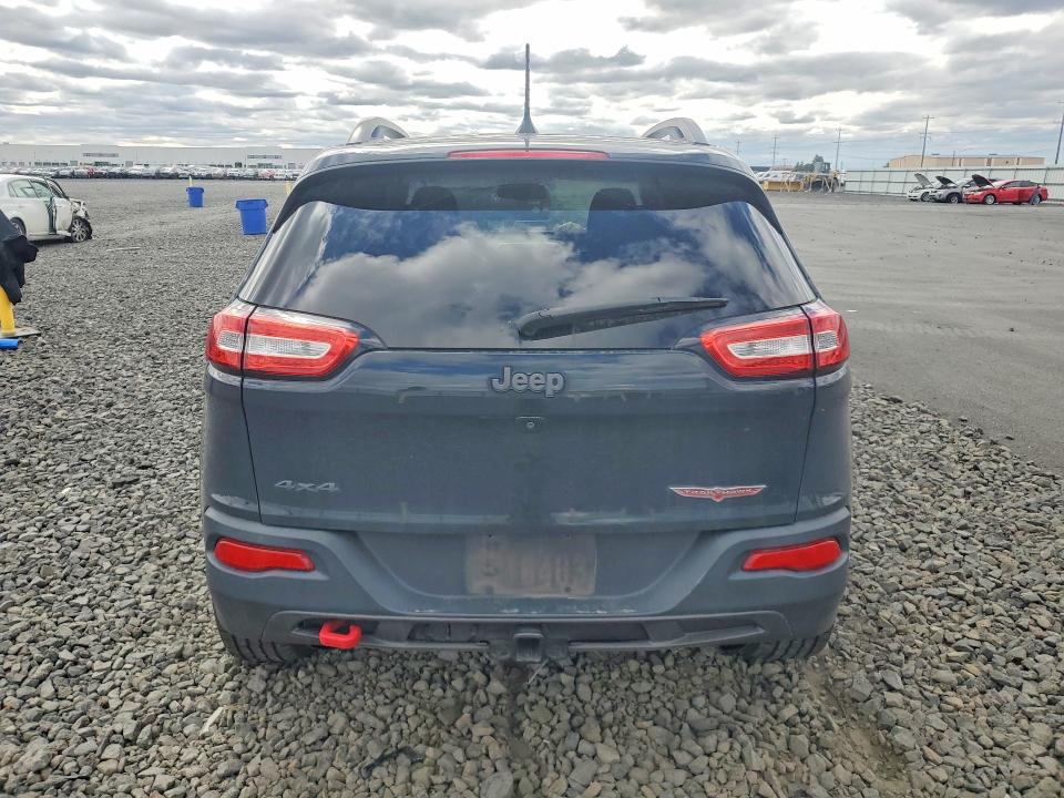 59363346 :رقم المزاد ، 1C4PJMBS9GW224599 vin ، 2016 Jeep Cherokee مزاد بيع