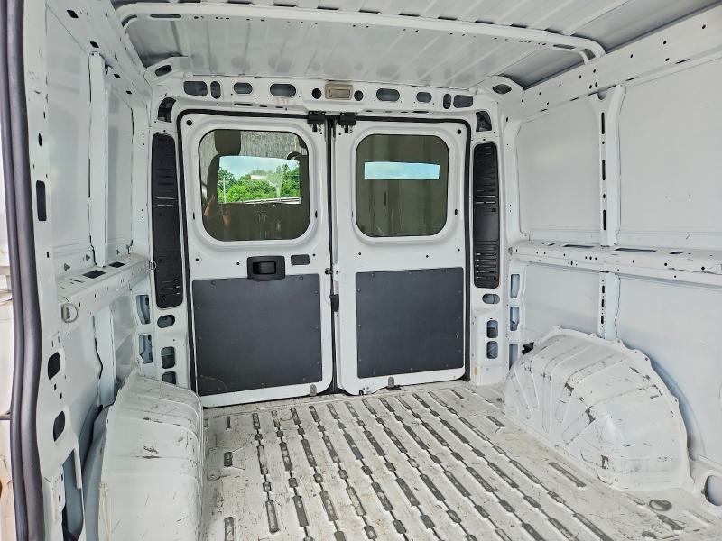 57363446 :رقم المزاد ، 3C6TRVAG2KE502814 vin ، 2019 Ram Promaster 1500 مزاد بيع