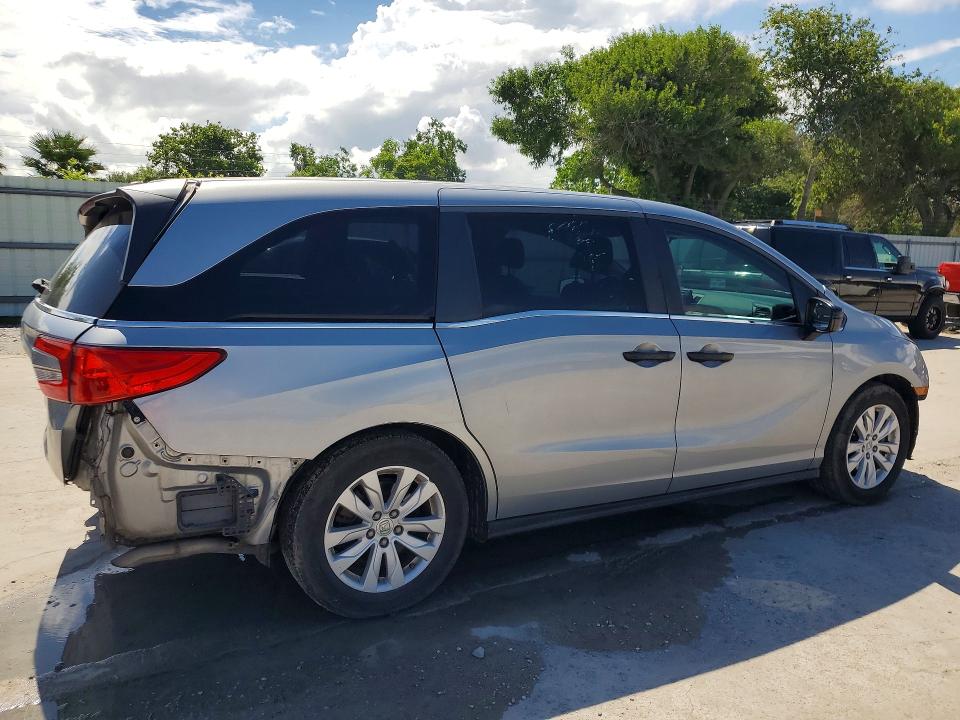 56337786 :رقم المزاد ، 5FNRL6H28JB089598 vin ، 2018 Honda Odyssey مزاد بيع