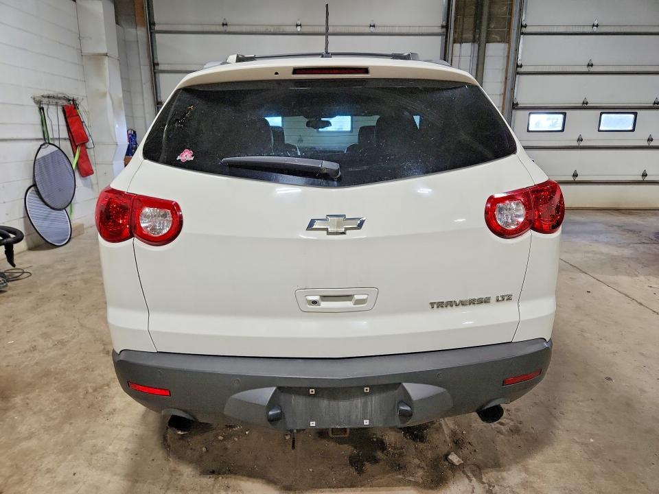 56740806 :رقم المزاد ، 1GNKRLEDXCJ181822 vin ، 2012 Chevrolet Traverse مزاد بيع