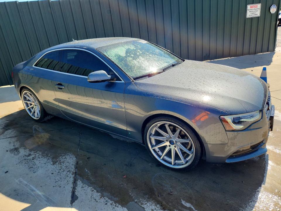 Продаж на аукціоні авто 2013 Audi A5, vin: WAUCFAFRXDA001452, номер лоту: 58542476