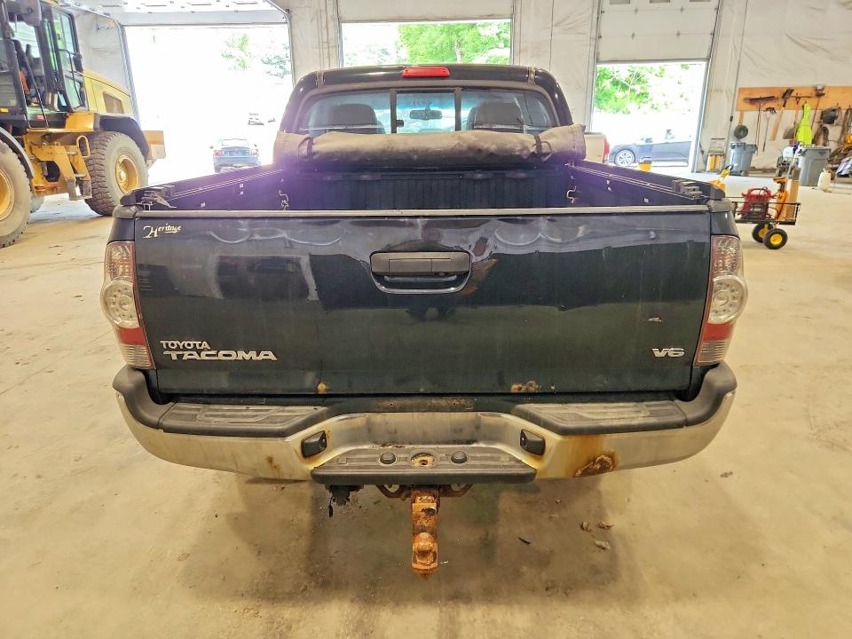 56228156 :رقم المزاد ، 3TMLU4EN8DM122587 vin ، 2013 Toyota Tacoma مزاد بيع