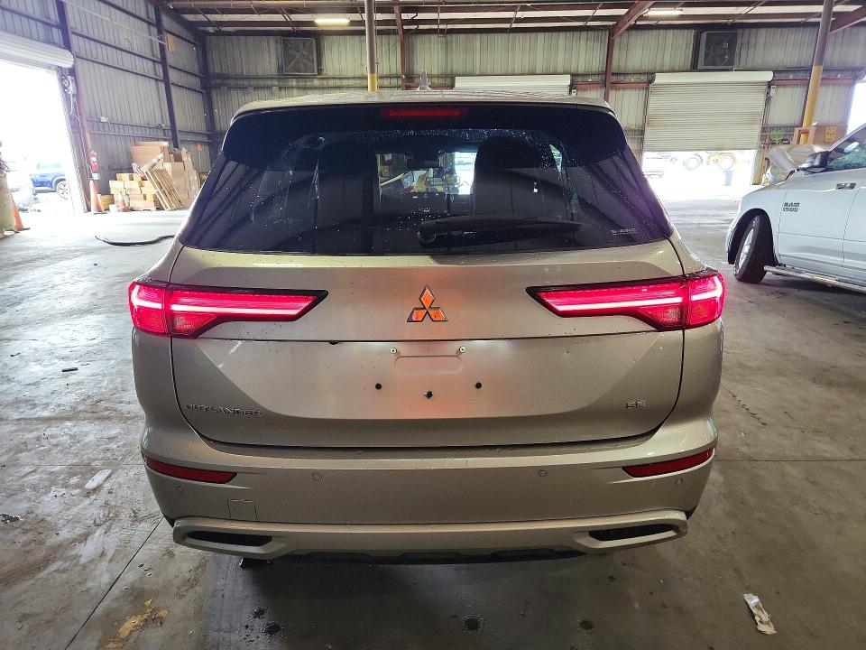 55613116 :رقم المزاد ، JA4J4VA87RZ059737 vin ، 2024 Mitsubishi Outlander مزاد بيع