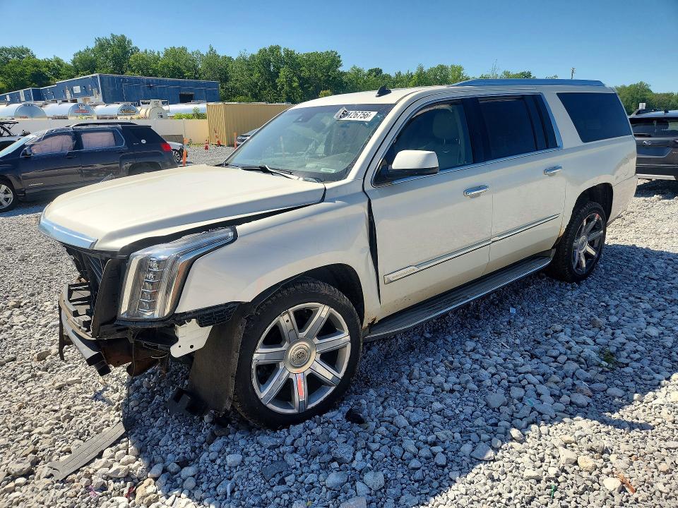 Auction sale of the 2015 Cadillac Escalade, vin: 1GYS4HKJ4FR164156, lot number: 56126756