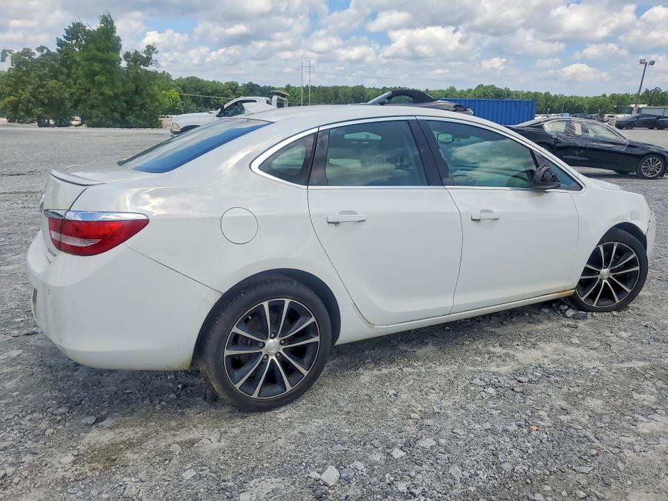 57894326 :رقم المزاد ، 1G4PR5SK3H4118558 vin ، 2017 Buick Verano مزاد بيع