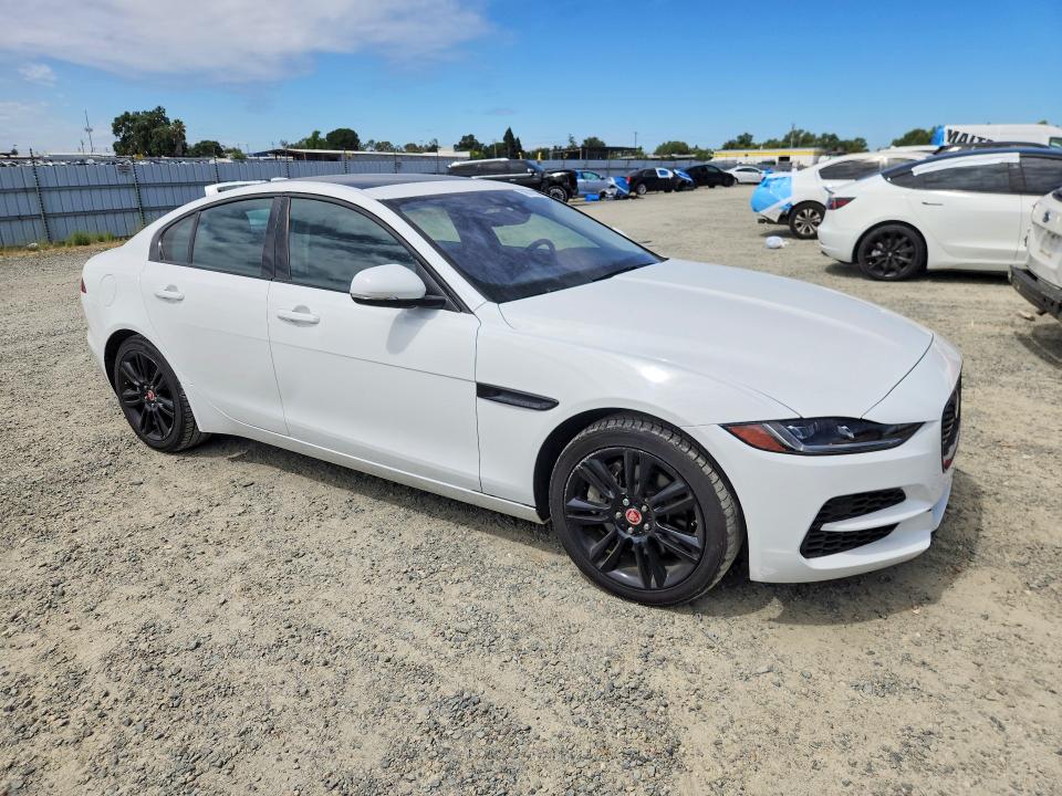 2020 Jaguar Xe მანქანა იყიდება აუქციონზე, vin: SAJAJ4FX7LCP60279, აუქციონის ნომერი: 59011606