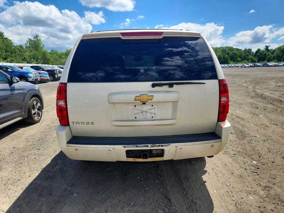 57618326 :رقم المزاد ، 1GNSKCE08DR225031 vin ، 2013 Chevrolet Tahoe مزاد بيع