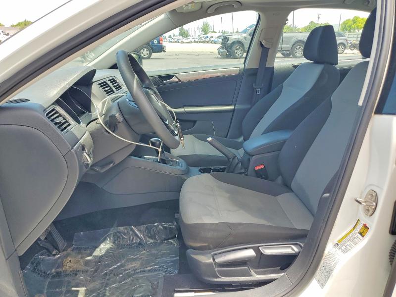 58848606 :رقم المزاد ، 3VW2B7AJ9HM322192 vin ، 2017 Volkswagen Jetta مزاد بيع