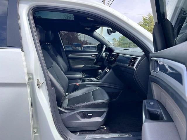2022 Volkswagen Atlas Cross Sport მანქანა იყიდება აუქციონზე, vin: 1V2SE2CA4NC202905, აუქციონის ნომერი: 58584096