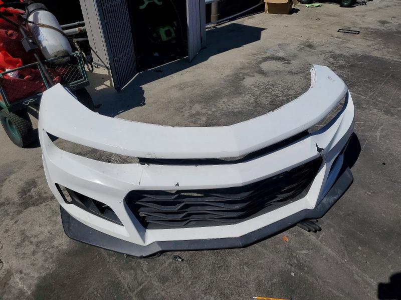56173756 :رقم المزاد ، 1G1FG1R79J0155507 vin ، 2018 Chevrolet Camaro مزاد بيع