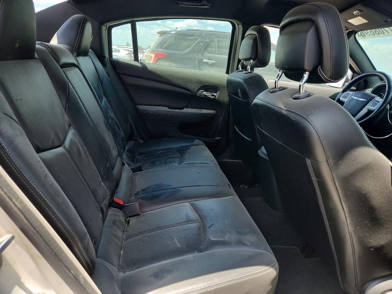 57708696 :رقم المزاد ، 1C3BC2FG1BN505927 vin ، 2011 Chrysler 200 مزاد بيع
