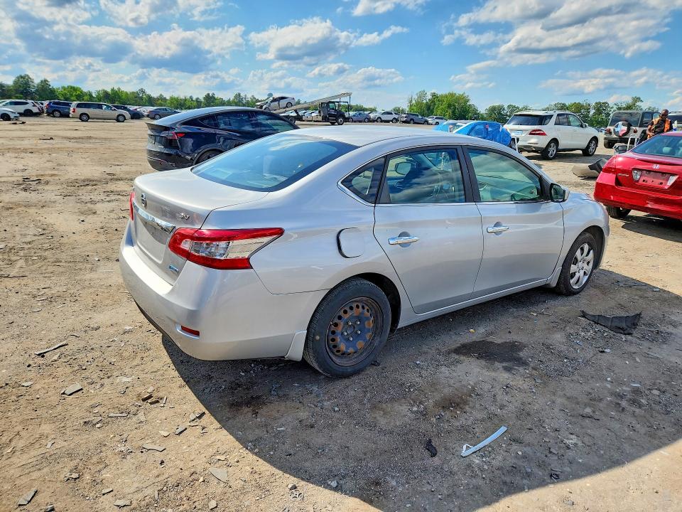 2014 Nissan Sentra მანქანა იყიდება აუქციონზე, vin: 3N1AB7APXEY240336, აუქციონის ნომერი: 57917776