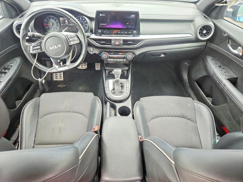 58342046 :رقم المزاد ، 3KPF54AD9NE448983 vin ، 2022 Kia Forte مزاد بيع