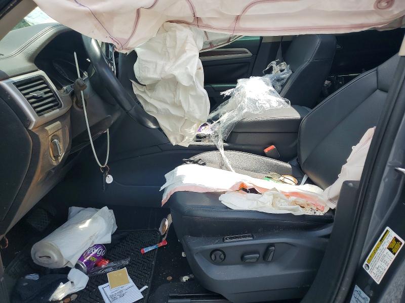55351966 :رقم المزاد ، 1V2MR2CA0JC553267 vin ، 2018 Volkswagen Atlas مزاد بيع