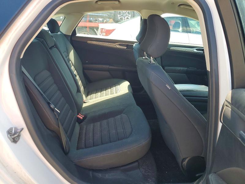 58371946 :رقم المزاد ، 3FA6P0LU0KR184966 vin ، 2019 Ford Fusion مزاد بيع