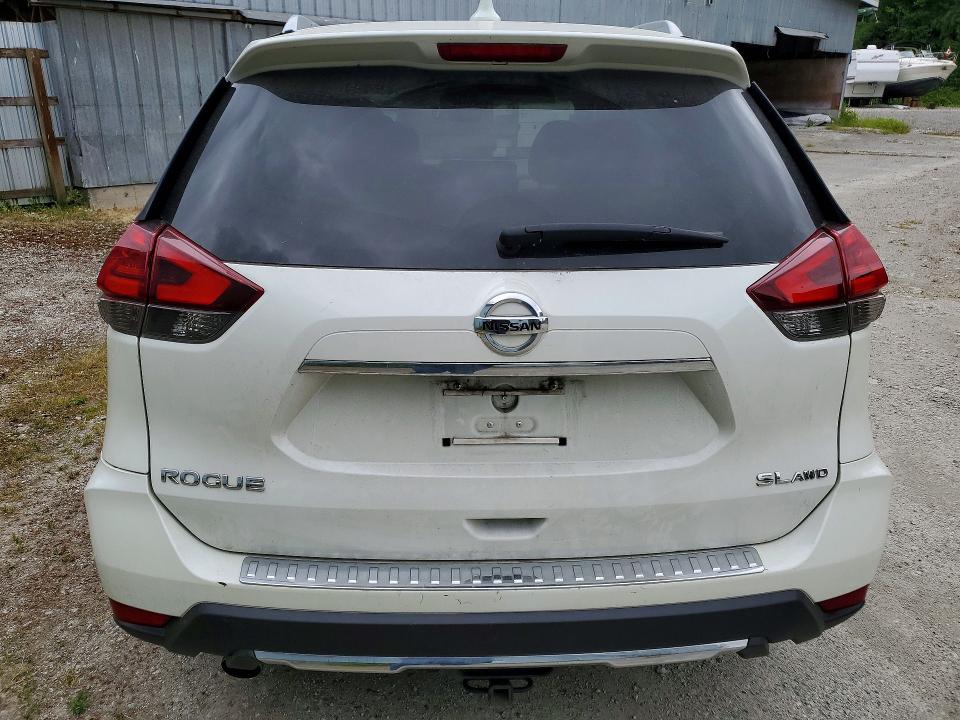56454766 :رقم المزاد ، 5N1AT2MV6HC733608 vin ، 2017 Nissan Rogue مزاد بيع