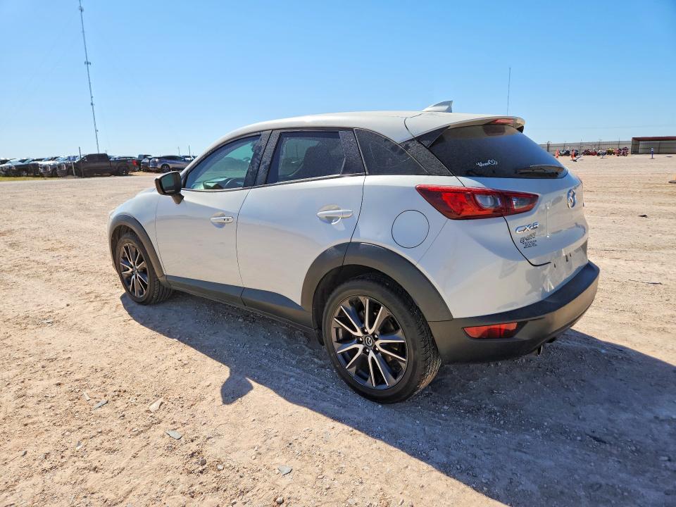 57602816 :رقم المزاد ، JM1DKDC71J1329443 vin ، 2018 Mazda Cx-3 مزاد بيع
