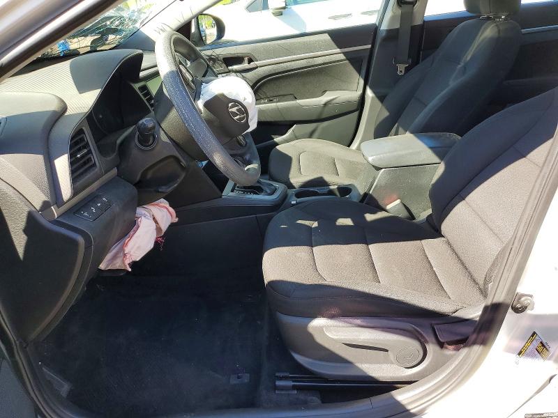 57139656 :رقم المزاد ، 5NPD84LF4KH449169 vin ، 2019 Hyundai Elantra مزاد بيع