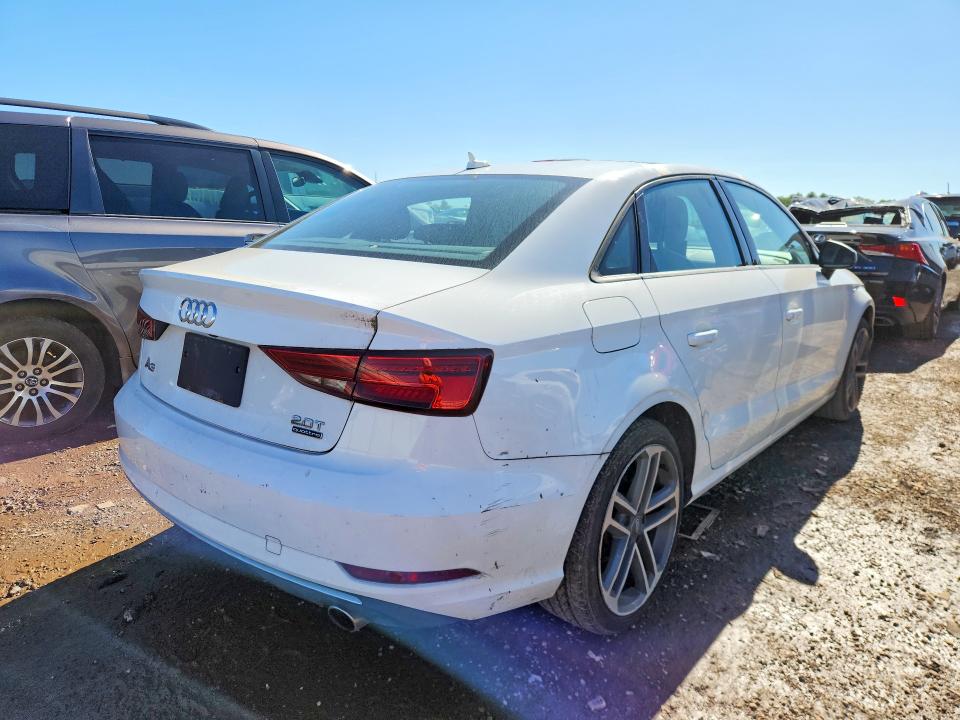 Продаж на аукціоні авто 2017 Audi A3, vin: WAUB8GFF6H1017894, номер лоту: 57959876
