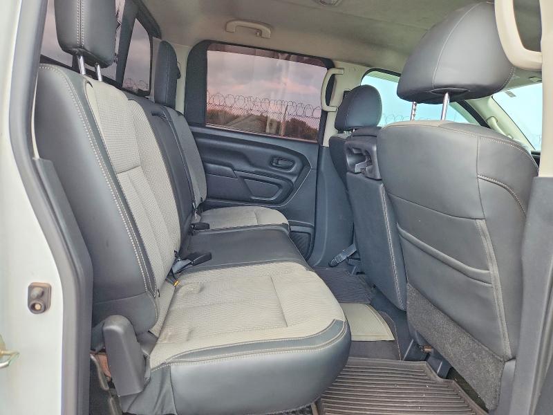 Продаж на аукціоні авто 2018 Nissan Titan, vin: 1N6AA1EK4JN549493, номер лоту: 57966606