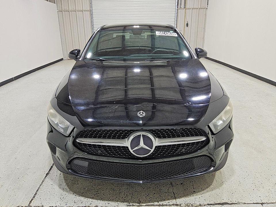 2020 Mercedes-benz A მანქანა იყიდება აუქციონზე, vin: W1K3G4EB3LJ201356, აუქციონის ნომერი: 56243636