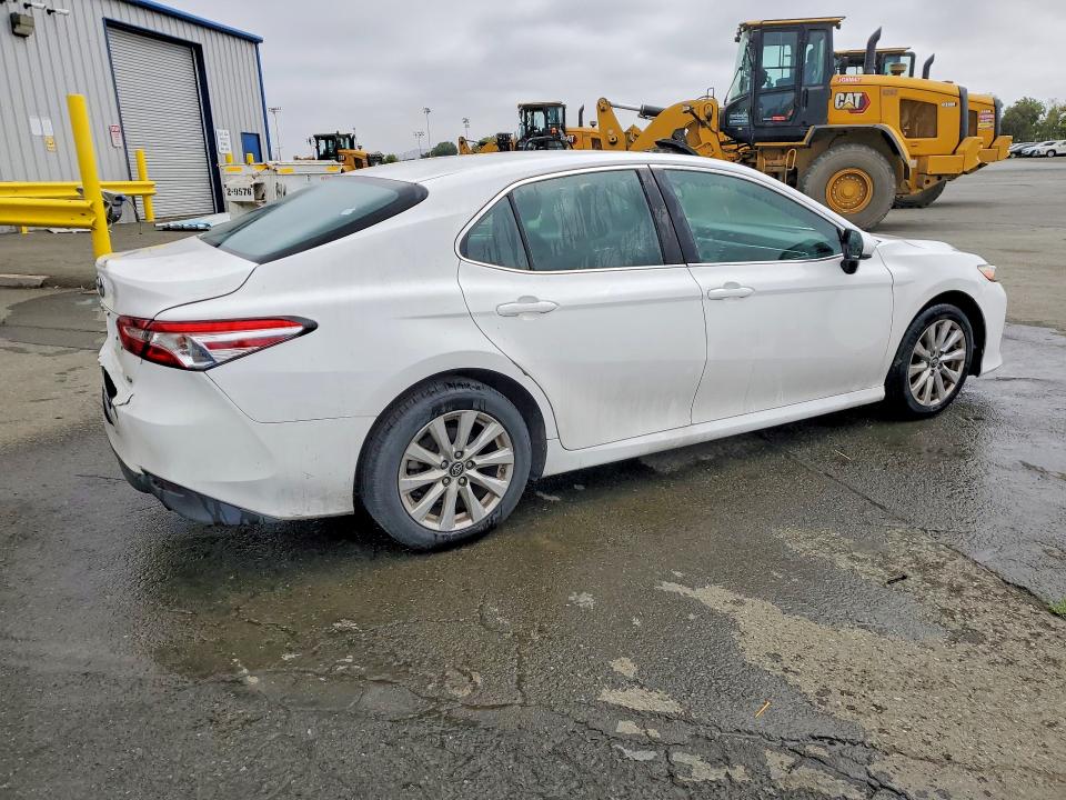Aukcja sprzedaży 2018 Toyota Camry, vin: 4T1B11HK8JU096273, numer aukcji: 46854636