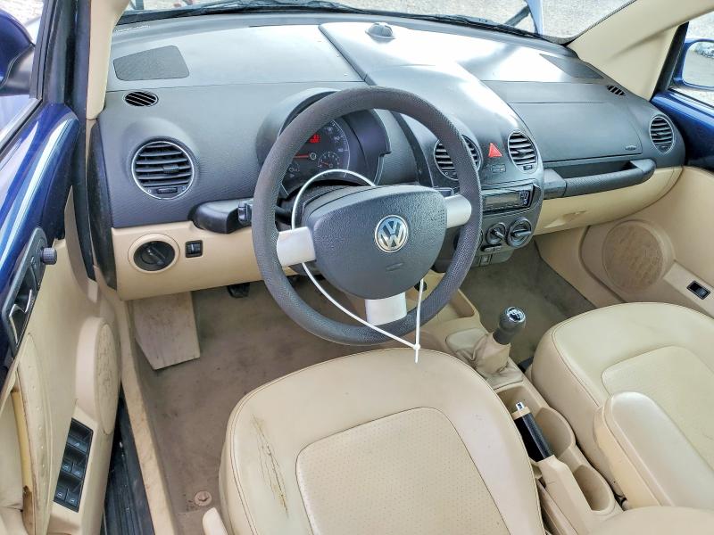58584036 :رقم المزاد ، 3VWPF31Y16M303567 vin ، 2006 Volkswagen New Beetle مزاد بيع