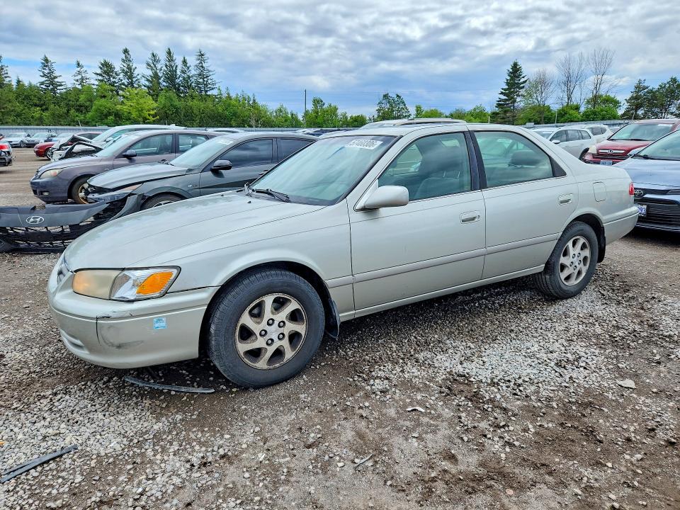 57460306 :رقم المزاد ، JT2BG22K8Y0457299 vin ، 2000 Toyota Camry مزاد بيع
