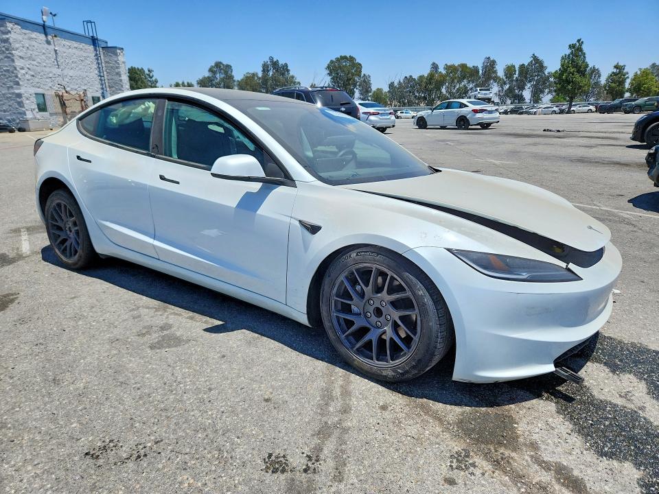 Продажа на аукционе авто 2024 Tesla Model 3, vin: 5YJ3E1EA2RF720971, номер лота: 58262426