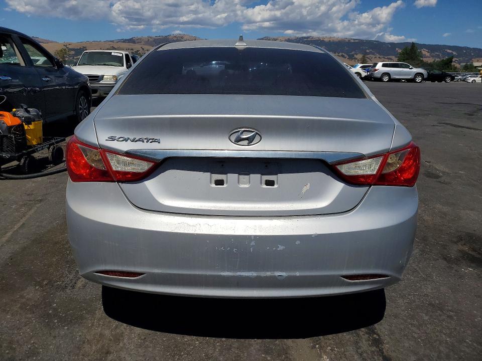 2011 Hyundai Sonata მანქანა იყიდება აუქციონზე, vin: 5NPEB4AC0BH266205, აუქციონის ნომერი: 59368616