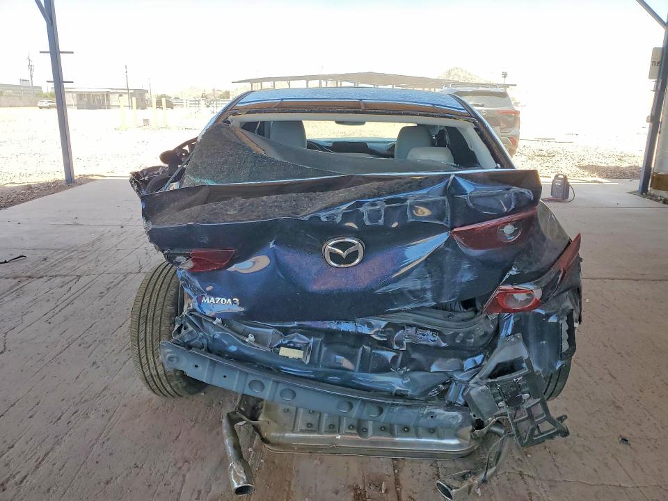 2026 Mazda 3 მანქანა იყიდება აუქციონზე, vin: JM1BPACL7T1872691, აუქციონის ნომერი: 57744566