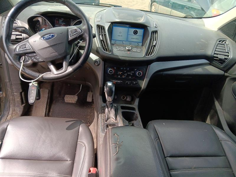 55739686 :رقم المزاد ، 1FMCU9HD8KUB63757 vin ، 2019 Ford Escape مزاد بيع
