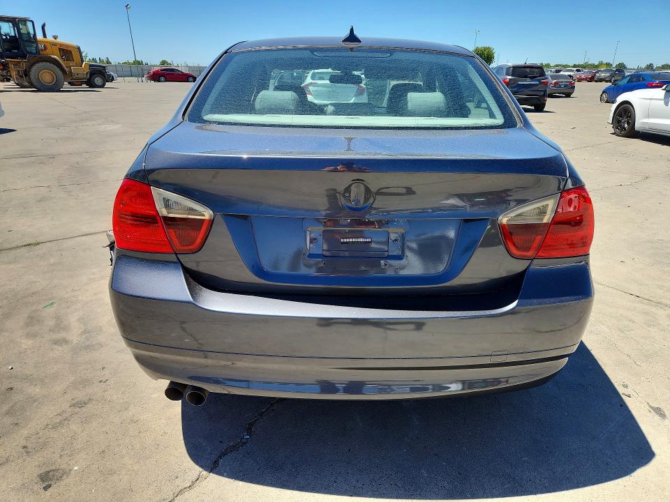 2007 Bmw 328 მანქანა იყიდება აუქციონზე, vin: WBAVC53557FZ73011, აუქციონის ნომერი: 57056166