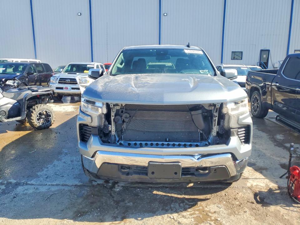 Продаж на аукціоні авто 2025 Chevrolet Silverado, vin: 1GCRKDED1SZ124264, номер лоту: 51696326