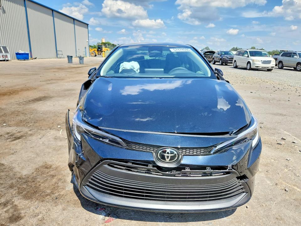 2026 Toyota Corolla Hybrid მანქანა იყიდება აუქციონზე, vin: JTDBCMFE2T3139088, აუქციონის ნომერი: 57474596
