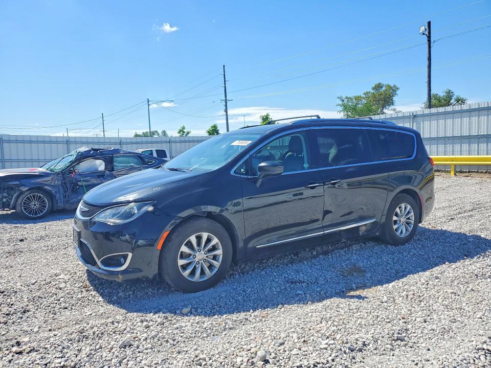 Продажа на аукционе авто 2018 Chrysler Pacifica, vin: 2C4RC1EG9JR228497, номер лота: 57656856