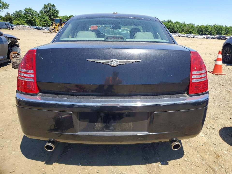 Продажа на аукционе авто 2005 Chrysler 300c, vin: 2C3JA63H35H152495, номер лота: 55804326