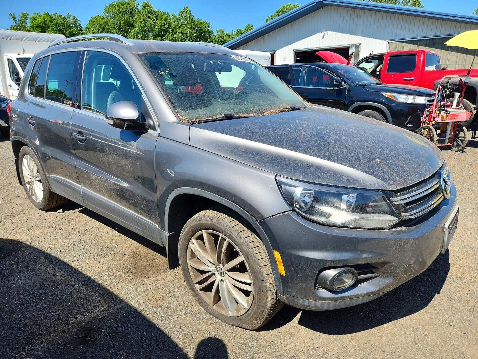 Продажа на аукционе авто 2012 Volkswagen Tiguan, vin: WVGBV7AX1CW005705, номер лота: 56058646