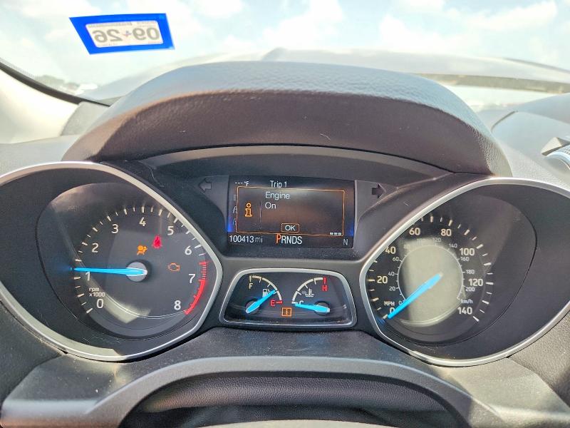 55576396 :رقم المزاد ، 1FMCU0GD5HUA38639 vin ، 2017 Ford Escape مزاد بيع