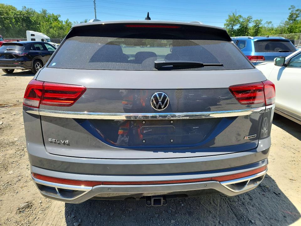 2022 Volkswagen Atlas Cross Sport მანქანა იყიდება აუქციონზე, vin: 1V2FE2CAXNC207396, აუქციონის ნომერი: 55852946