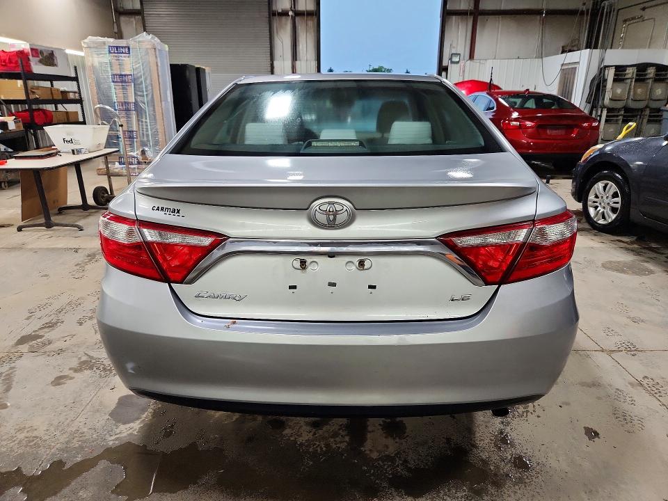 2017 Toyota Camry მანქანა იყიდება აუქციონზე, vin: 4T1BF1FK1HU720994, აუქციონის ნომერი: 56586166