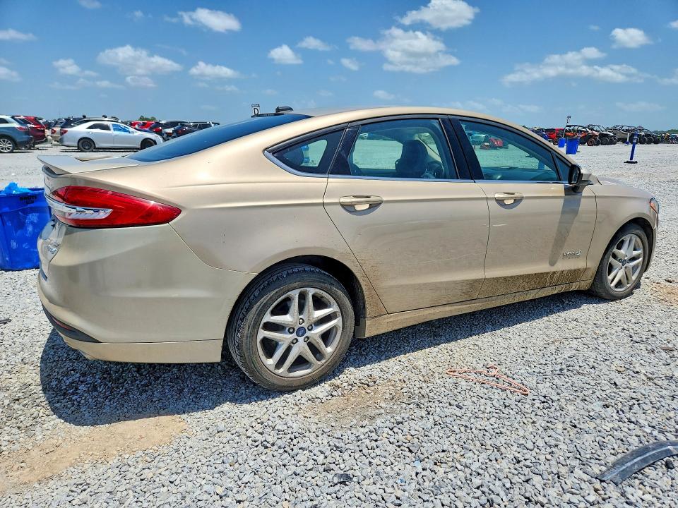 Продаж на аукціоні авто 2018 Ford Fusion, vin: 3FA6P0LU8JR101427, номер лоту: 58705606