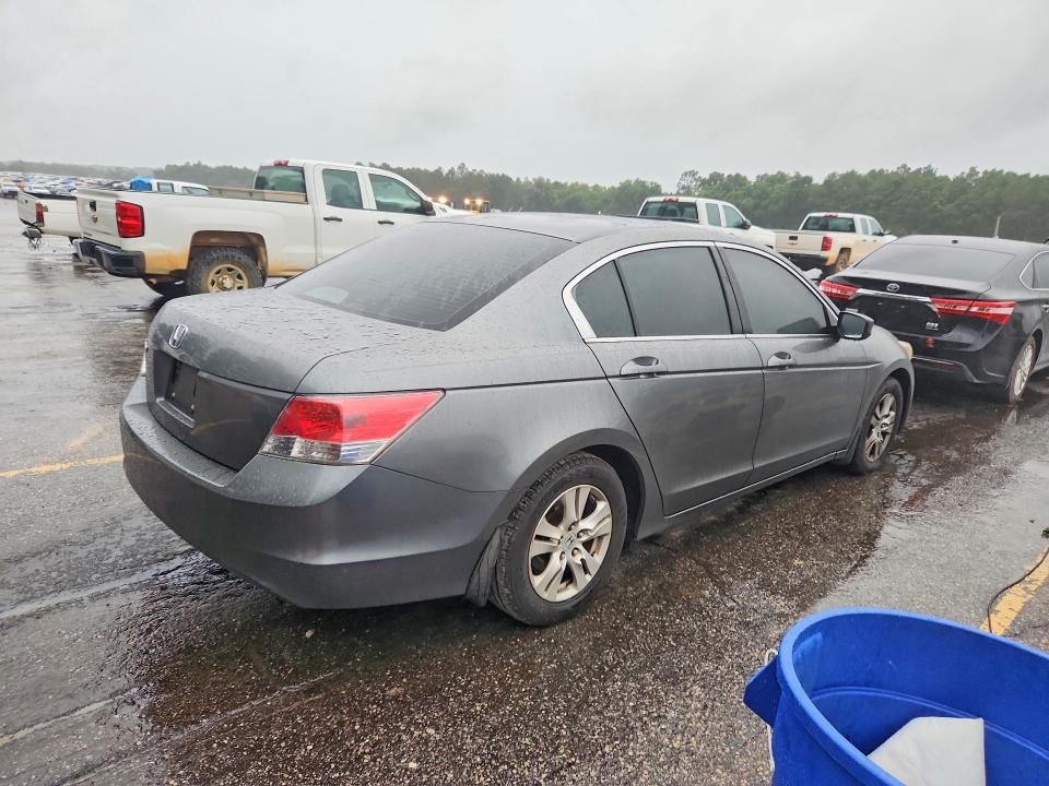 57265486 :رقم المزاد ، JHMCP26448C020100 vin ، 2008 Honda Accord مزاد بيع