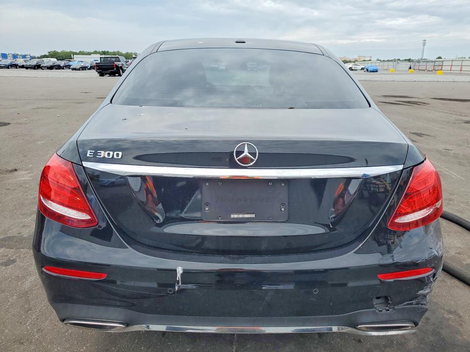 2018 Mercedes-benz E მანქანა იყიდება აუქციონზე, vin: WDDZF4JB9JA445741, აუქციონის ნომერი: 55995486