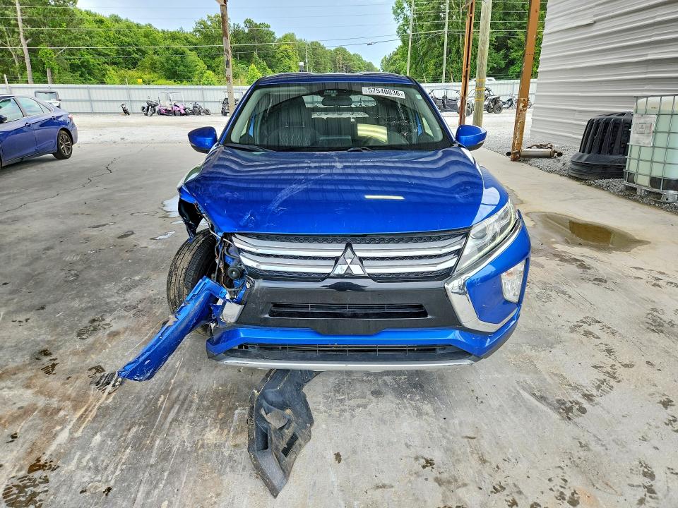 57540836 :رقم المزاد ، JA4AS5AA7LZ005628 vin ، 2020 Mitsubishi Eclipse Cross مزاد بيع