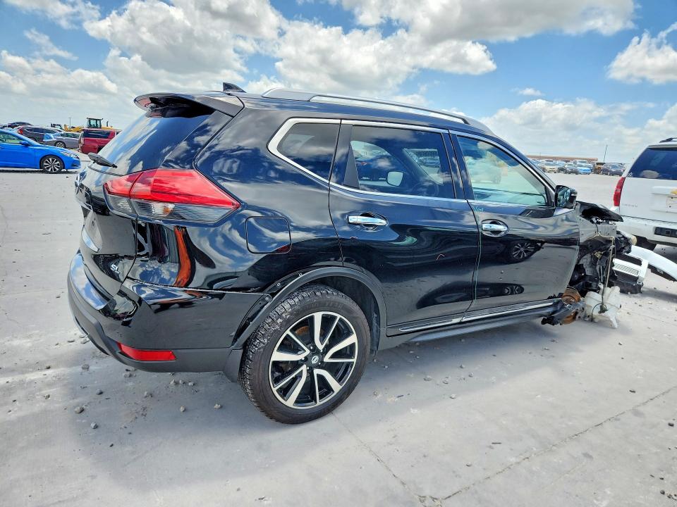 2017 Nissan Rogue მანქანა იყიდება აუქციონზე, vin: JN8AT2MT0HW400066, აუქციონის ნომერი: 56835636