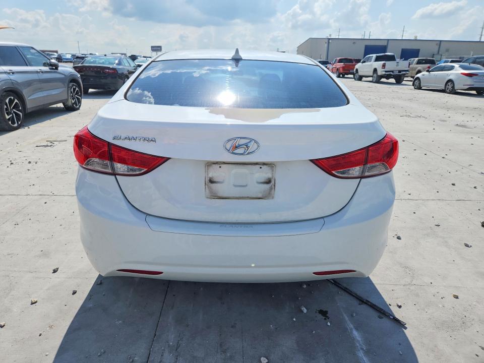2013 Hyundai Elantra მანქანა იყიდება აუქციონზე, vin: 5NPDH4AE6DH344551, აუქციონის ნომერი: 58236506