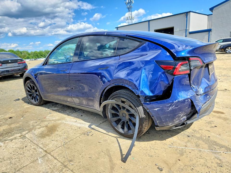 Продажа на аукционе авто 2023 Tesla Model Y, vin: 7SAYGDEE4PA171002, номер лота: 55572506