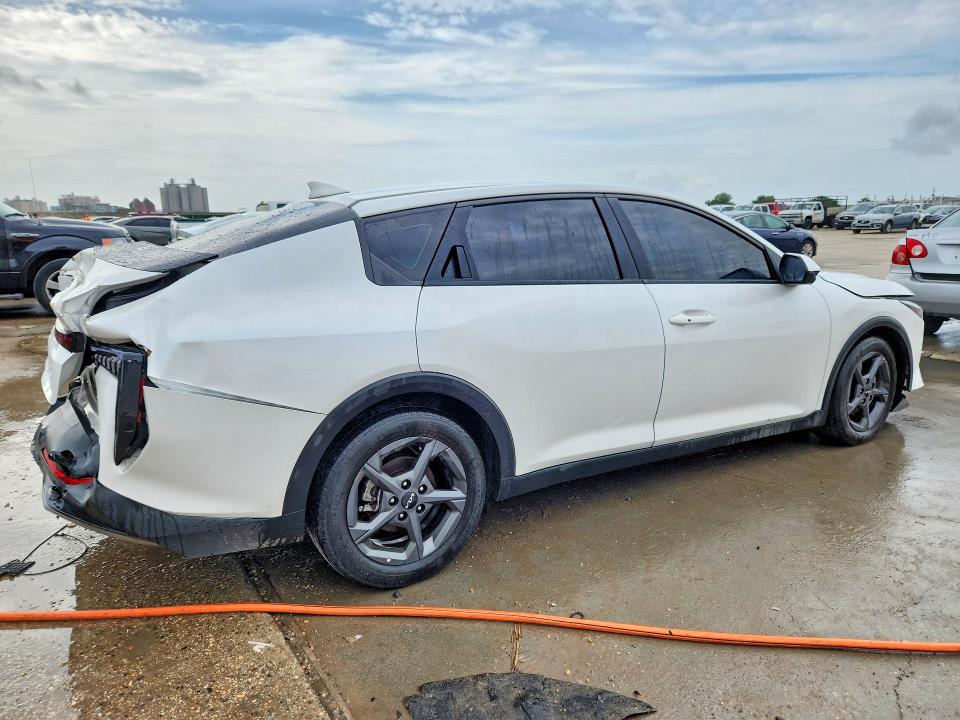 2025 Kia K4 მანქანა იყიდება აუქციონზე, vin: 3KPFT4DE8SE148969, აუქციონის ნომერი: 57270216