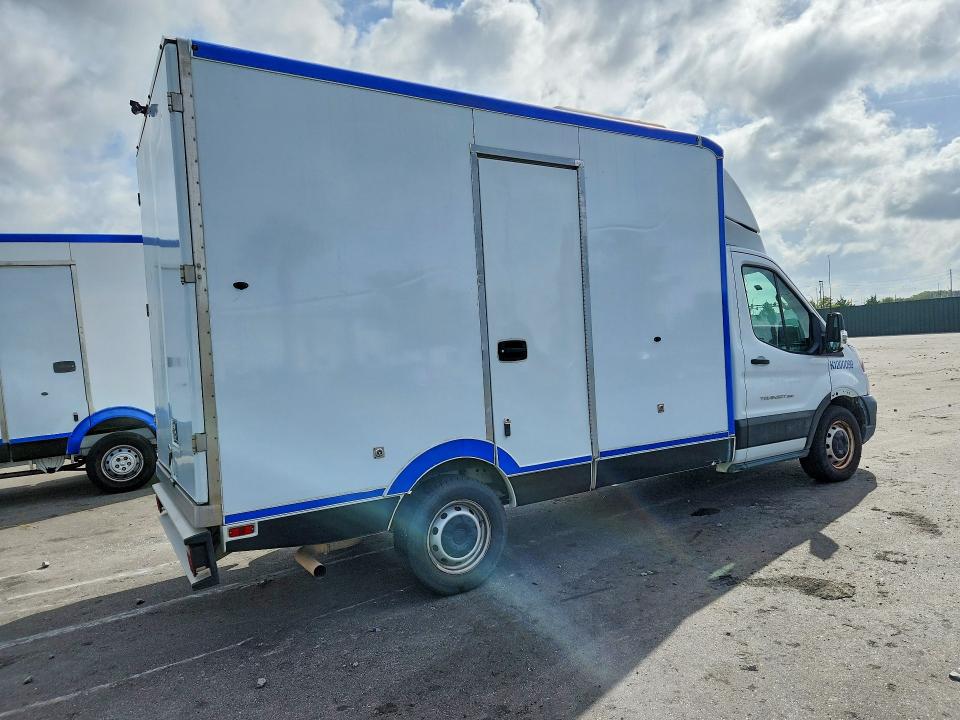 55564236 :رقم المزاد ، 1FDBW5Z87LKB07483 vin ، 2020 Ford Transit مزاد بيع